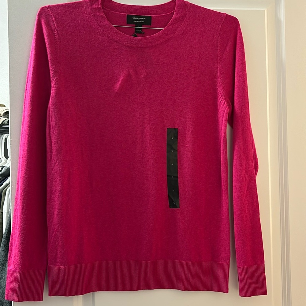 Banana Republic Forever Yarn sweater
